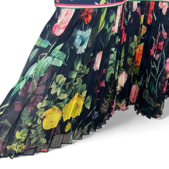 TADASHI SHOJI Olga Navy Floral Midi Dress V-Neck Sleeveless Size 6 flower EUC - Picture 6 of 12